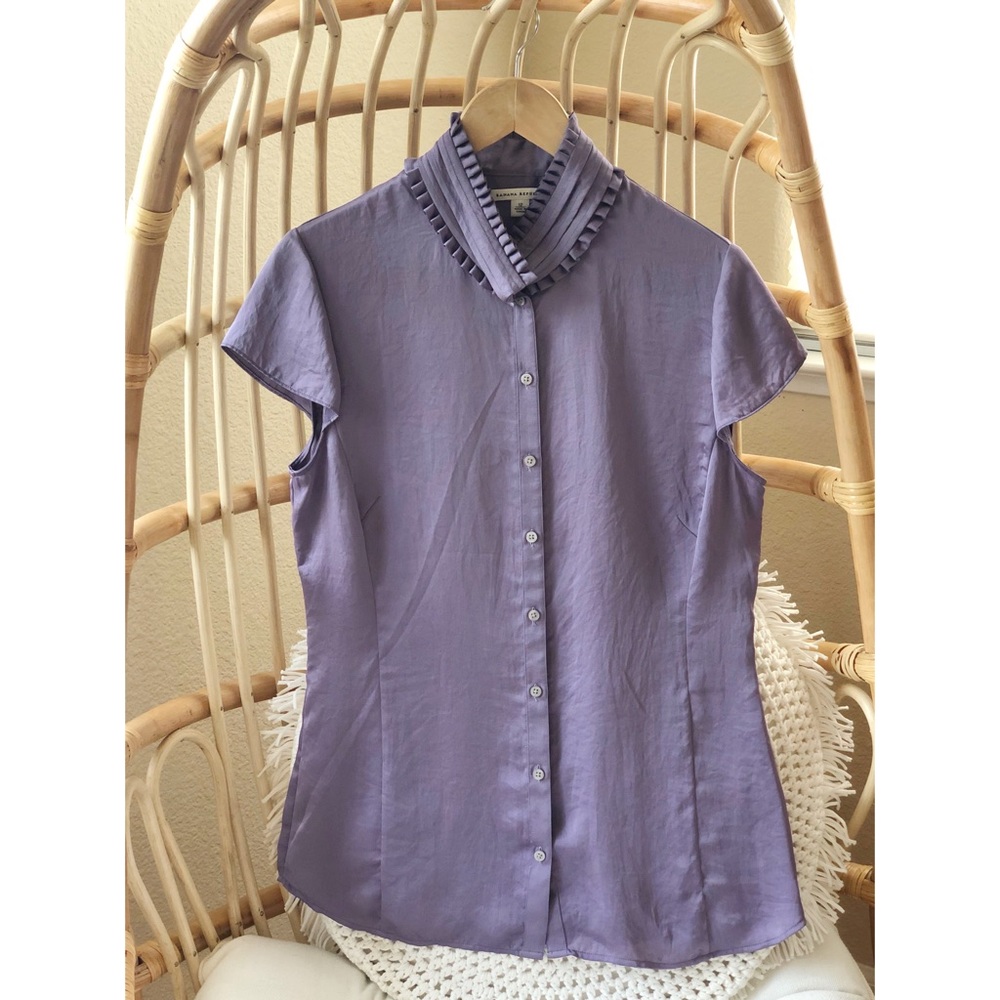 Banana Republic Ruffle neck top